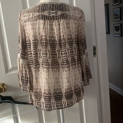 Haute Hippie BoHo style bell like sleeve top