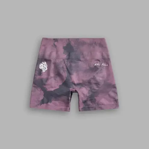 Darc Sport Conquer Seamless Everson Shorts
Cipher Purple Big Ghost Cloud Medium