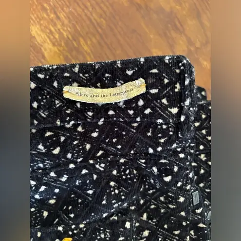 Pilcro and the Letterpress Serf printed skinny pants size 27 97% cotton