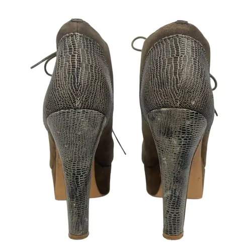 Opening Ceremony Suede Platform Lace Up Boots Green Size 10