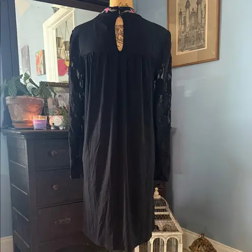 cupio Black Multicolored Floral Embroidered Lace Sleeve Mock Neck Dress NWT