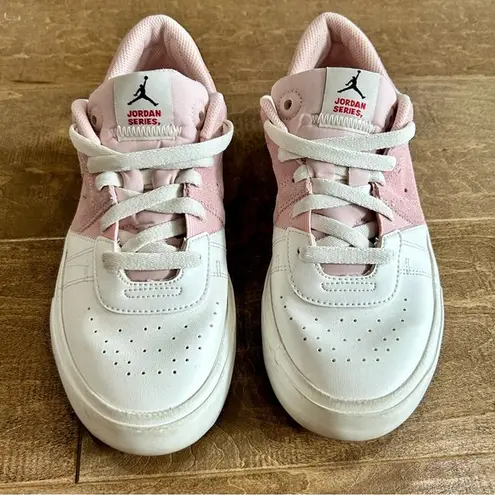 Nike  Women’s Jordan Series.03 Atmosphere Sneakers Pale Pink White Size 8 EUC