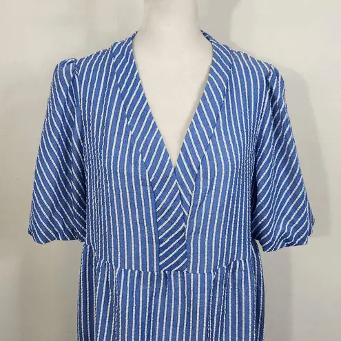 Sandra Darren Blue Stripe Tiered Dress Size 6 Preppy Puffy Sleeve Striped Dress