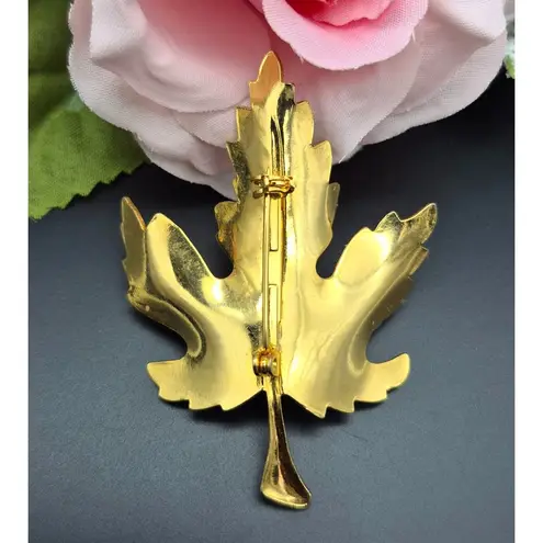 None Gold Tone & Brown Textured Fall Maple Leaf Brooch Pin MINT 2"