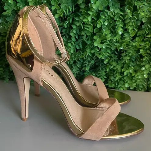 Liliana Nude Suede Gold Metal Ankle Strap High Heels Open Toe Size 10