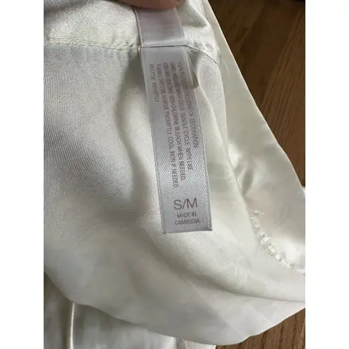 Vintage Satiny Lace Floral Print Belted Robe Sexy Whimsical Feminine Size S/M