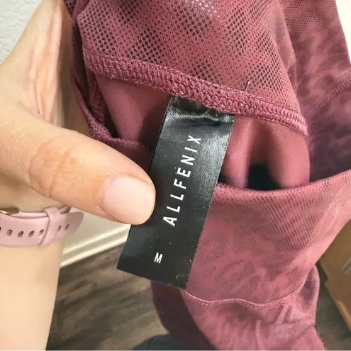 ANTHROPOLOGIE All Fenix Liquid Leopard Maroon Leggings Size Medium Red