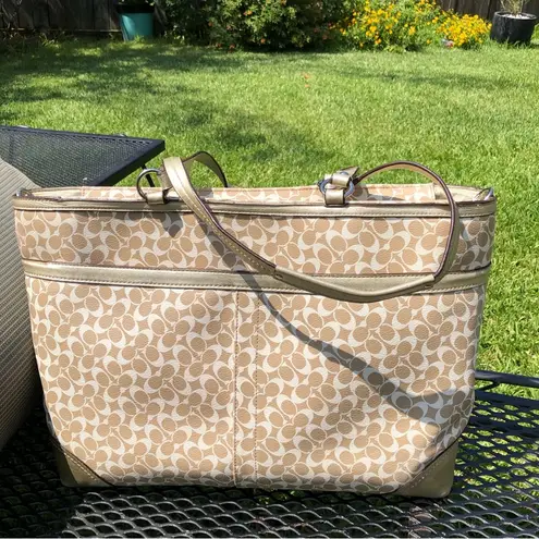 Coach Tote Purse Diaper Bag Work Beach Travel Signature Canvas