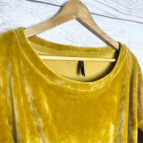 Savvi Velvet Mustard Yellow Gold Long Sleeve Cropped Top Size Small