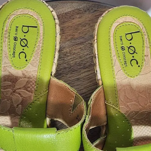 b.o.c. Green Leather Cork Sole Wedge Sandals Size 9 Green Leather Wedges
