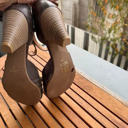 The Twins Vintage Style Brown Leather Mary Jane Pumps Ankle Strap Heels Size 41