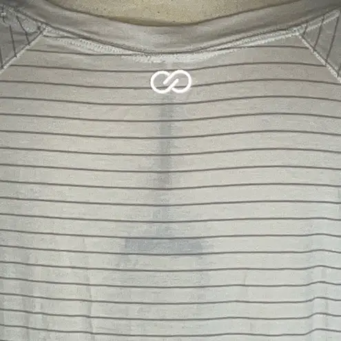 CALIA by Carrie Underwood Scoop Neckline Bodybreeze/Bodyfree Long Sleeve Shirt White Size L