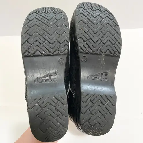 Dansko Leather Clogs Embossed Slip On Comfort Shoes Size 40 US 10 Nurse Office
