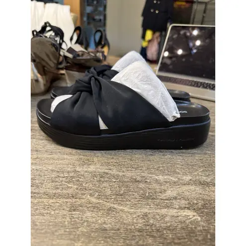 DONALD J PLINER Folley Black Crepe Elastic Sandals Size 8.5