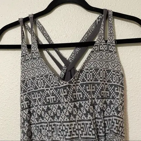 Athleta  Grey Printed Strappy Back Athletic Style Dress Womens XS Hiking Outdoors