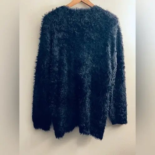 Oui fuzzy fluffy snap button V neck cardigan long sleeve black soft 8