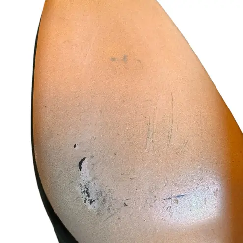 Oscar de la Renta Black Classic Slingback Carmen Heels ā Scalloped Edge Size 8M