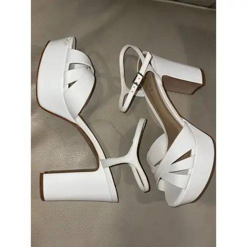 Schutz Keefa Sandals in White 9 with box Womens Platform High Heels