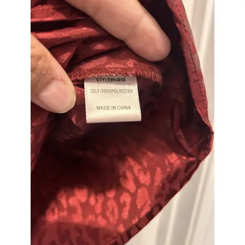JODIFL Blouse Size Large Burgundy Satin Leopard Print V-Neck Babydoll Tunic LS