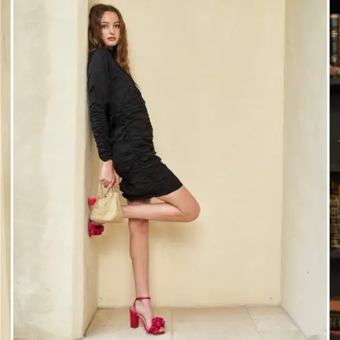 Hunter Bell Ariana Ruched Long Sleeve Black Onyx Dress size 0 NWT LBD sexy prom