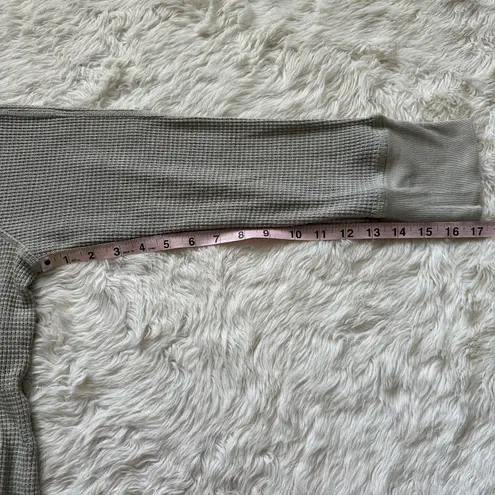 Monrow Top Oversized Crop Henley Thermal Shirt Star Embroidered Long Sleeve S