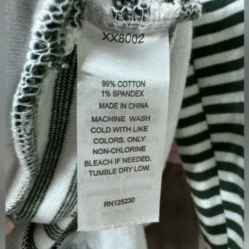 Cali Be Green & White‎ Longsleeve Size XS Cotton Sweatshirt