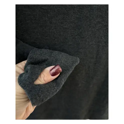 Athleta  Coaster Luxe V-Neck Sweatshirt Darkest Gray Size Small