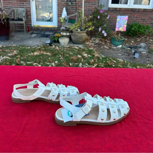 Universal Threads Women's Winnie Studded Fisherman Sandals - Universal Thread Off-White size 8.5