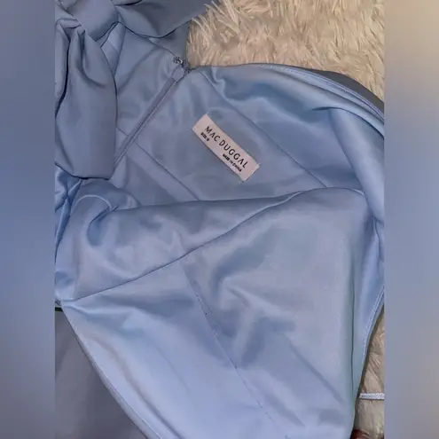 Mac Duggal NEW Bow Shoulder V-Neck sleeveless powder blue Gown Size 12