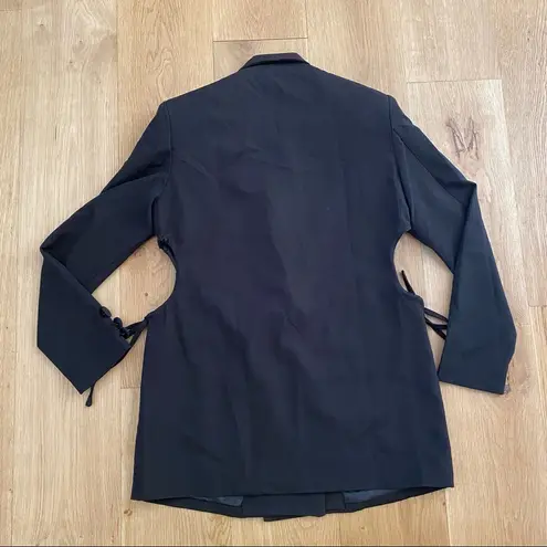 Nasty Gal  Cut Out Side Blazer in Black