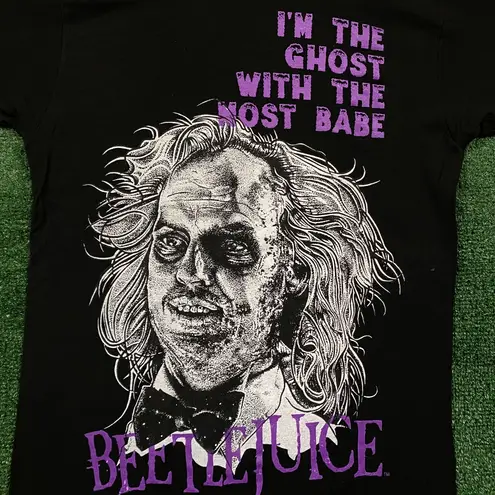 Tim Burton's Beetlejuice I'm The Ghost With The Most T-Shirt Size Large