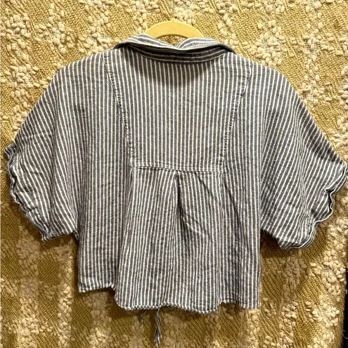 Versona Blue and White Tie-Front Button Down Shirt Sz L