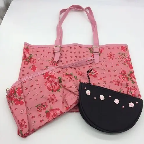 Woman Within and Signature Clue A Rose Themed Totes and Make Up Bags