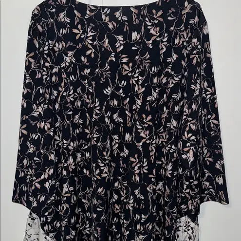 Zac and Rachel Floral Print Tunic Top w Asymmetrical Hem Women’s Size 2X