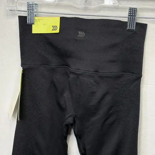 All In Motion Women’s Ultra High Rise Seamless Waffle Leggings Size Small NWT