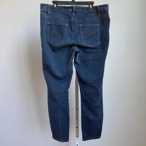 Max jeans sz 10 blue skimmer jeans