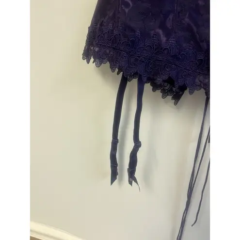 Frederick's of Hollywood Dream Halter Corset Size 38 Deep Purple Whimsigoth