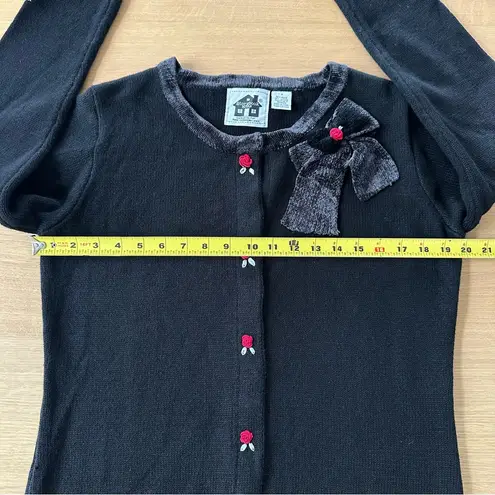 Storybook Knits Vintage Knit Cardigan Sweater Sz S Embroidered Roses Black Gma