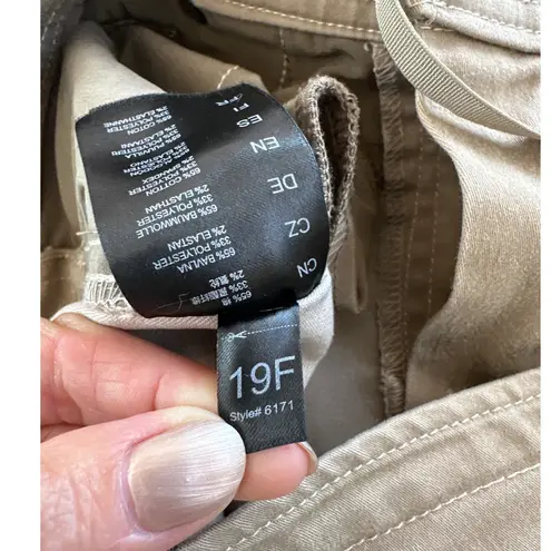 Kuhl Women's Klaudette Trail Chino Stretch Pants, 8 Reg, EUC