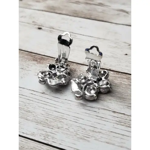 Vintage Clip On Earrings Silver Tone Bunch of Grapes Statement Earrings