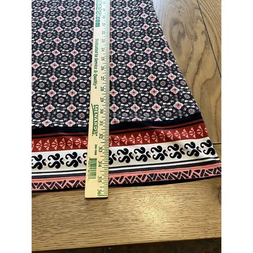 Magnolia Grace Women’s Size Medium Multi Color Floral Stretch A