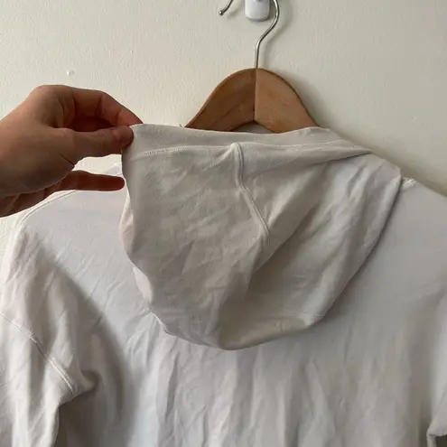 Lululemon  4 Forever Endeavour Long Sleeve in White