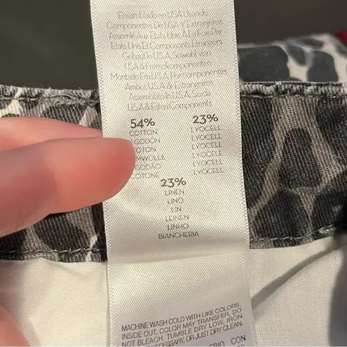 MOTHER The No Zip Misfit Pant in Jungle Eyes Size 25