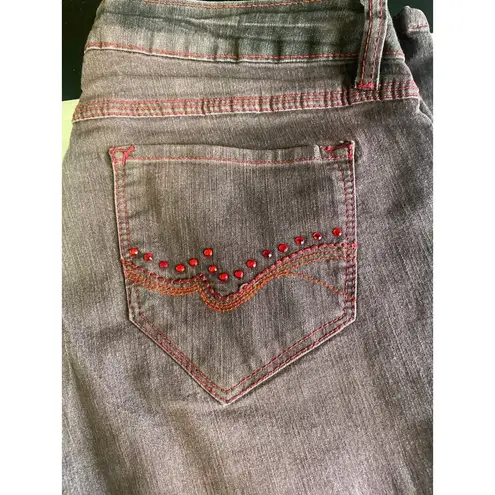 Southpole Women's Wine Jeans/Pants Straight Size 15 SKU 2854