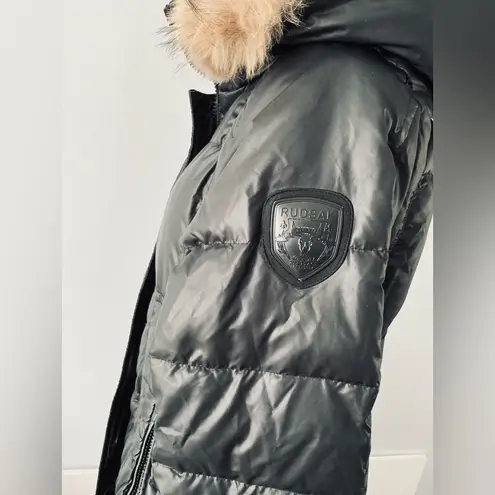 Gorgeous women’s RUDSAK puffer coat🔥🔥 Black Size M