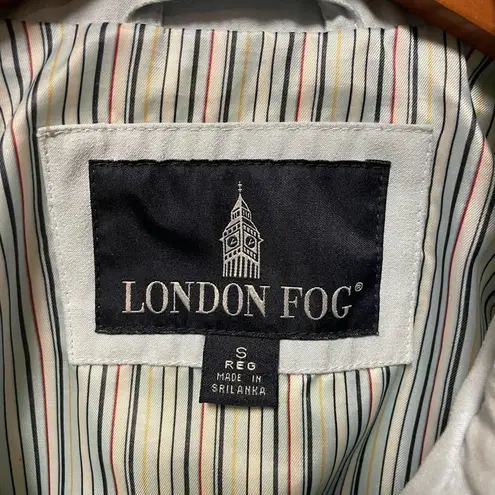 London Fog  Green Rain Coat Size Small