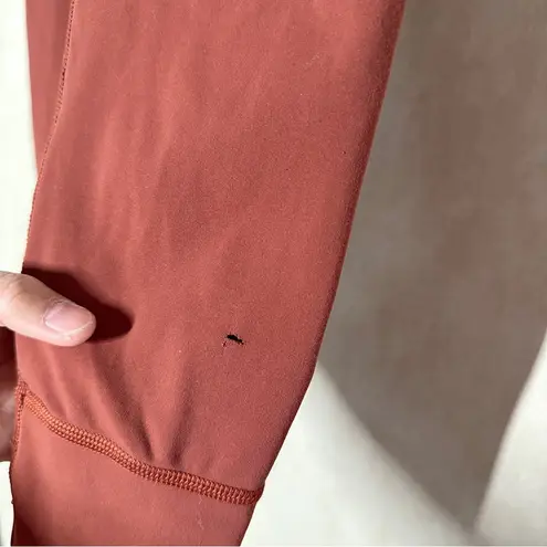 Vuori Women’s Daily Leggings Pull On 25” High Rise Drawstring in Burnt Sienne XS