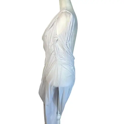 Di Petsa For Fwrd Gown in White X