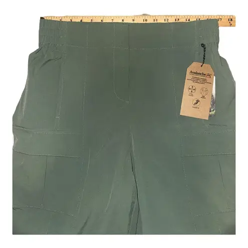 Avalanche  Olive Green Crop Cargo Pants, Large