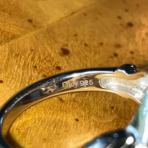 Natural Red Garnet Sterling Silver Claddagh Ring Size 5